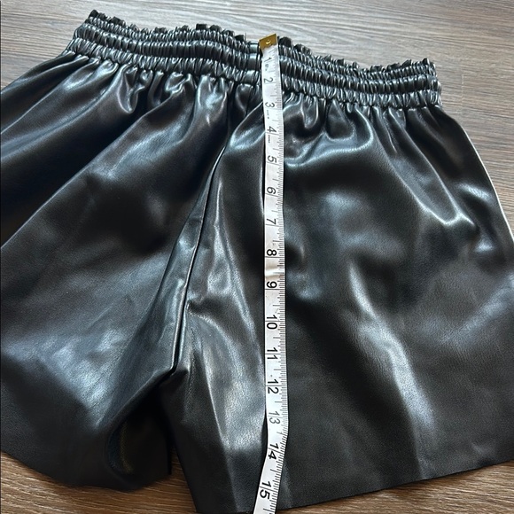 Black Faux Leather Women Shorts - Picture 7 of 7
